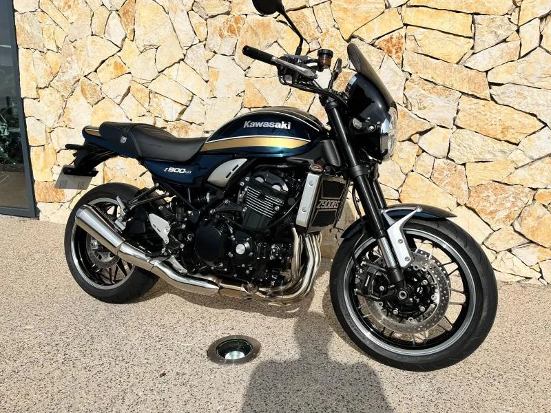KAWASAKI 900 RS  2024