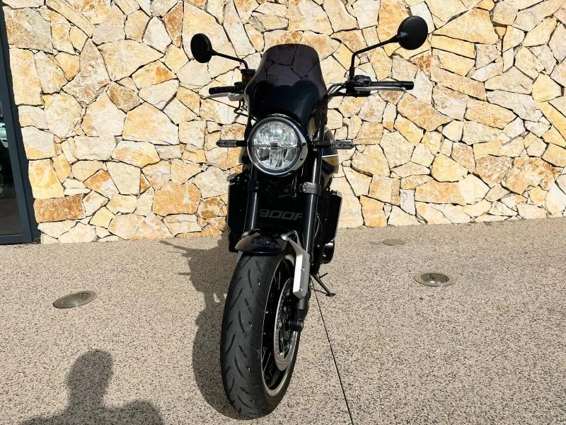 KAWASAKI 900 RS  2024