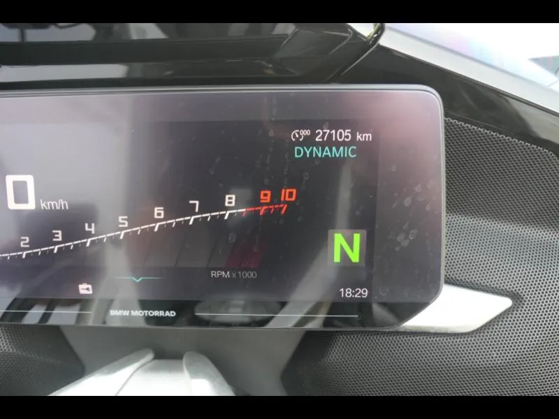 BMW 1600 GT Finition Pro + Radio + Top Case