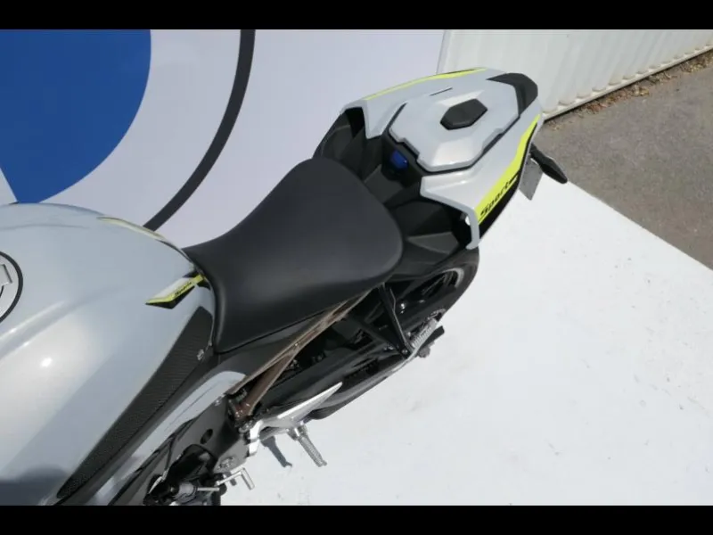 BMW 1000 R Style Sport Finition Pro