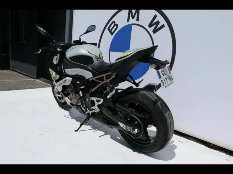 BMW 1000 R Style Sport Finition Pro