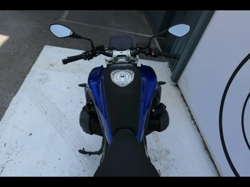 BMW 1300 R Style Exclusive Finition Pro