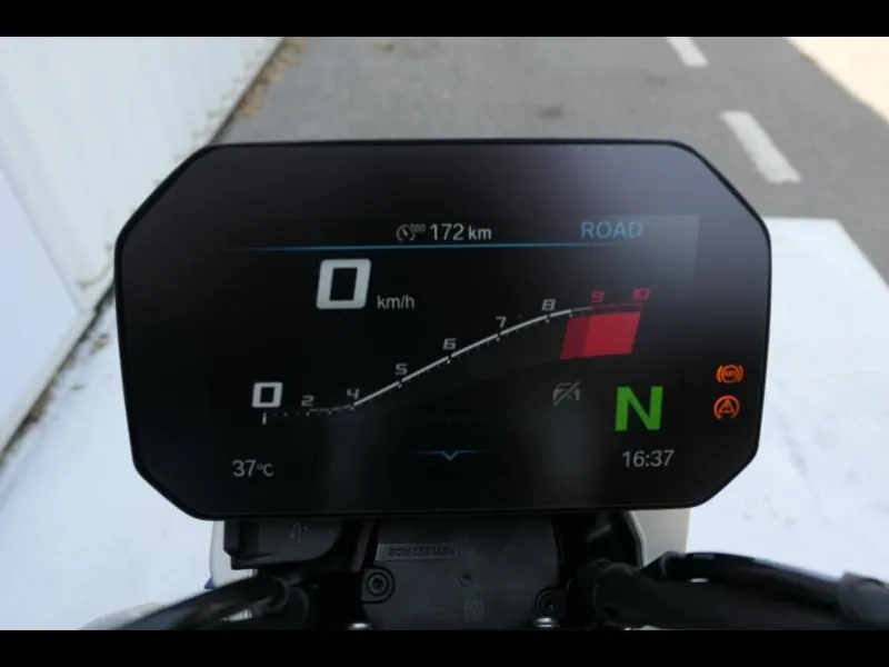 BMW 1300 R Style Exclusive Finition Pro