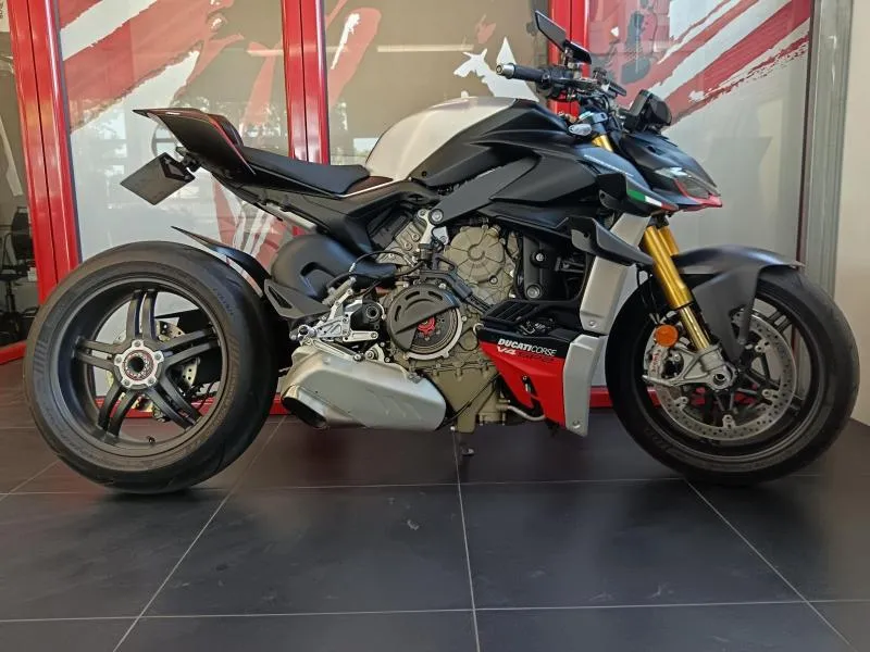 DUCATI 1103 Streetfighter V4 SP2
