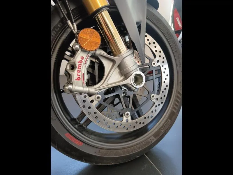 DUCATI 1103 Streetfighter V4 SP2