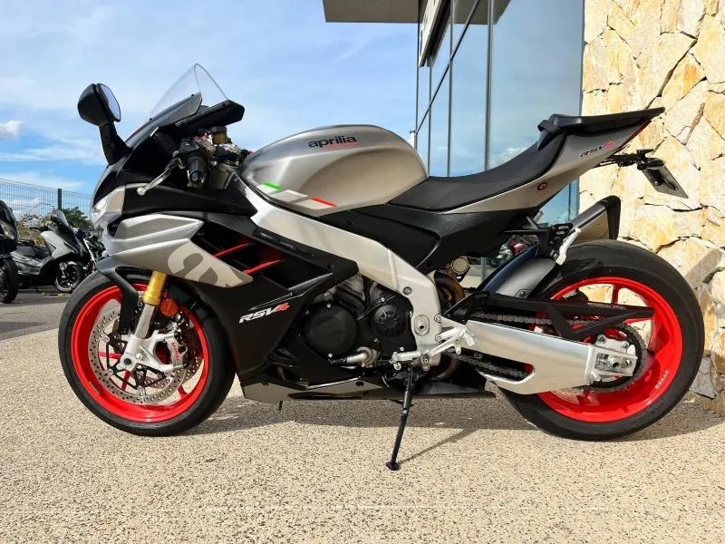 APRILIA 1100 Euro 5
