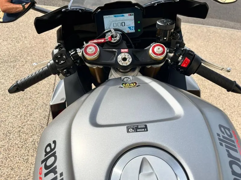 APRILIA 1100 Euro 5