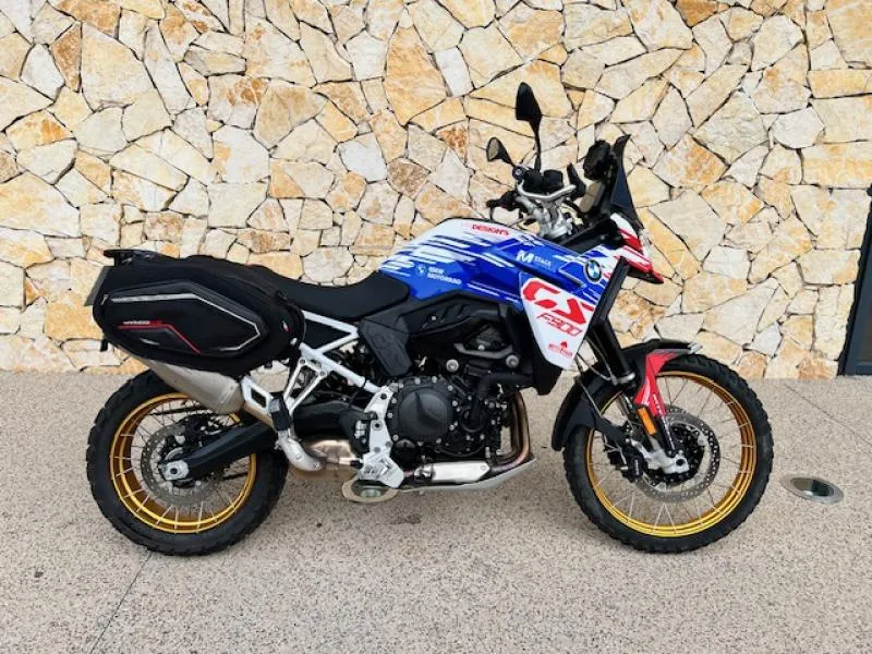 BMW F 900 GS