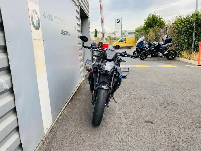 BMW 1000 R