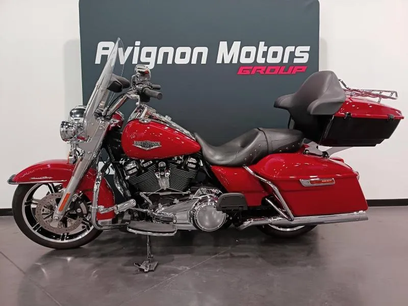 HARLEY-DAVIDSON Road King 1745 Couleur 2021
