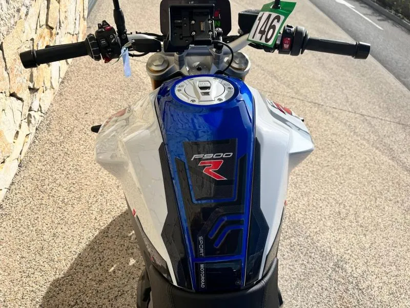 BMW 900 R 105 cv finition pro