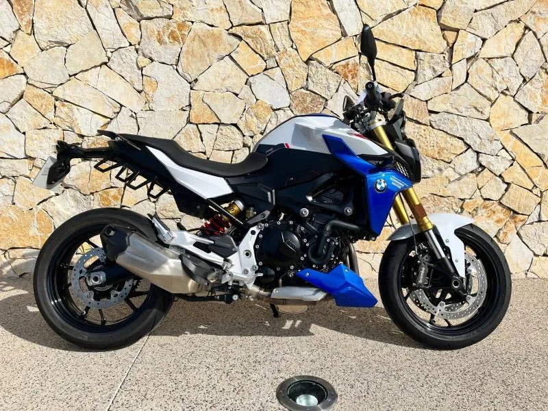 BMW 900 R 105 cv finition pro