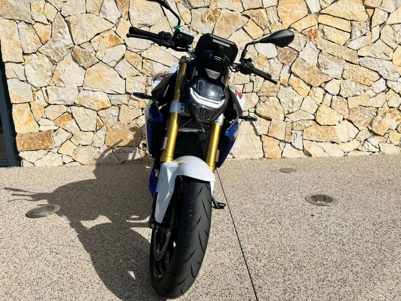 BMW 900 R 105 cv finition pro