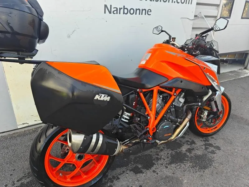 KTM Super Duke 1290 GT ABS 2017
