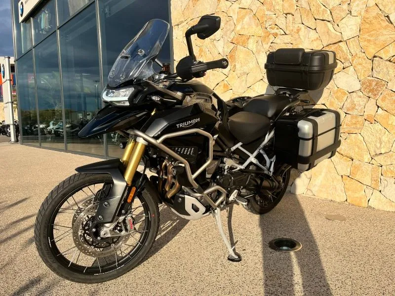 TRIUMPH 1200 Rally Explorateur full options