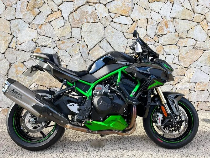 KAWASAKI 1000 H2 SE 2023 VERSION PERFORMANCE