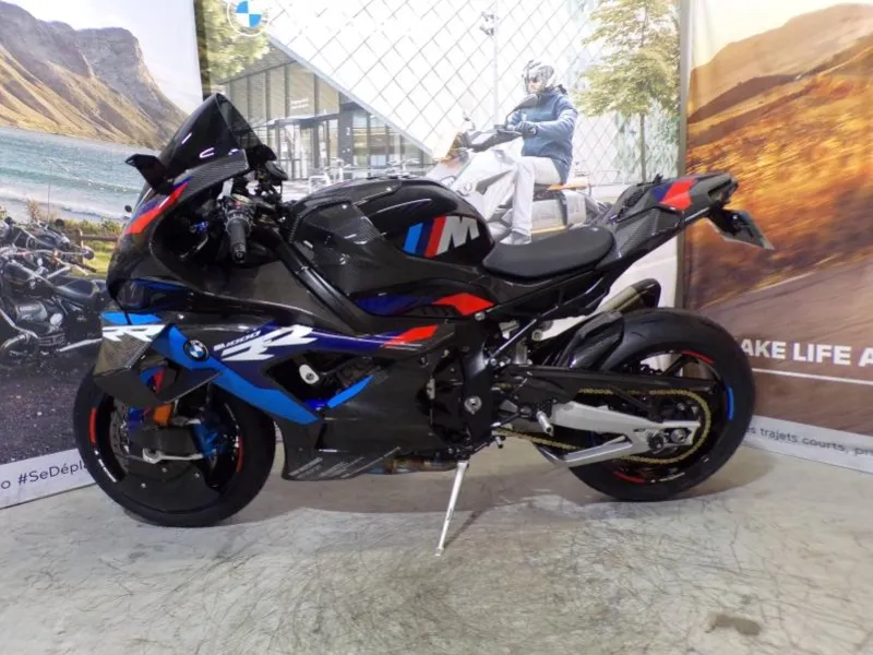 BMW M 1000 RR