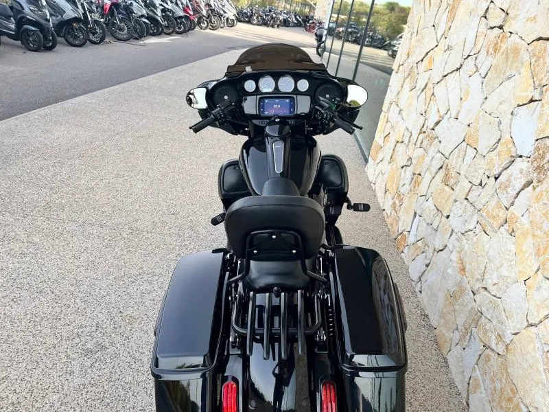 HARLEY-DAVIDSON TOURING 1868 Noir 2020