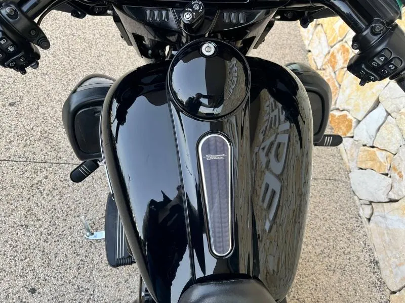 HARLEY-DAVIDSON TOURING 1868 Noir 2020