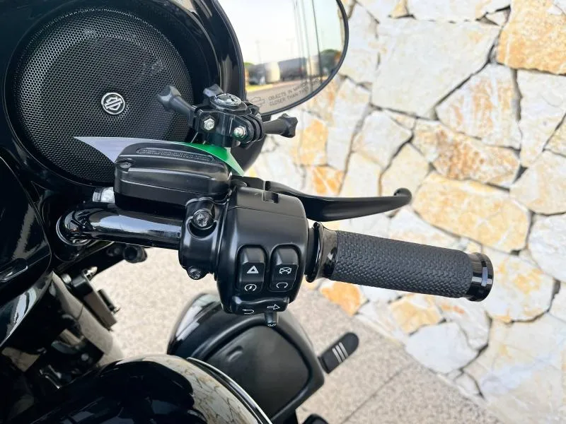 HARLEY-DAVIDSON TOURING 1868 Noir 2020