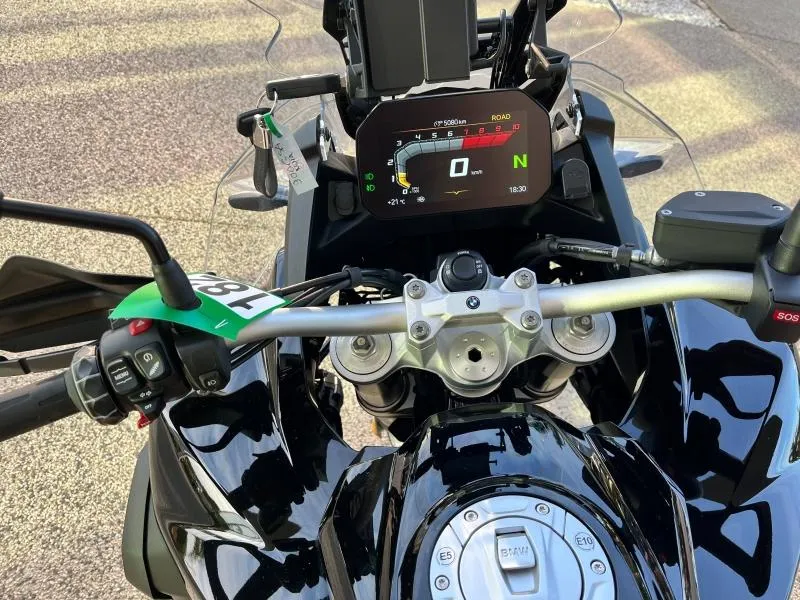 BMW 900 GS Adventure + OPTIONS