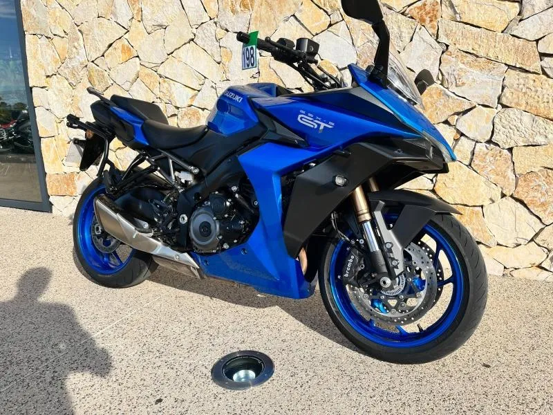 SUZUKI 1000 GT