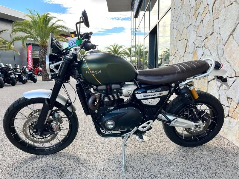 TRIUMPH 1200 XC