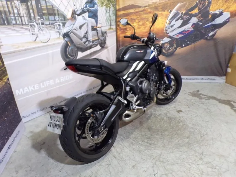 TRIUMPH Trident 660 2025