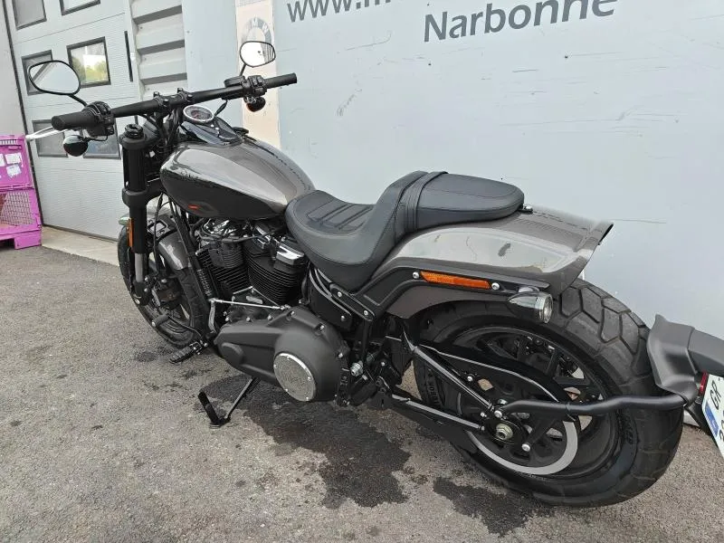 HARLEY-DAVIDSON Softail Fat Bob 1868 Noir 2023