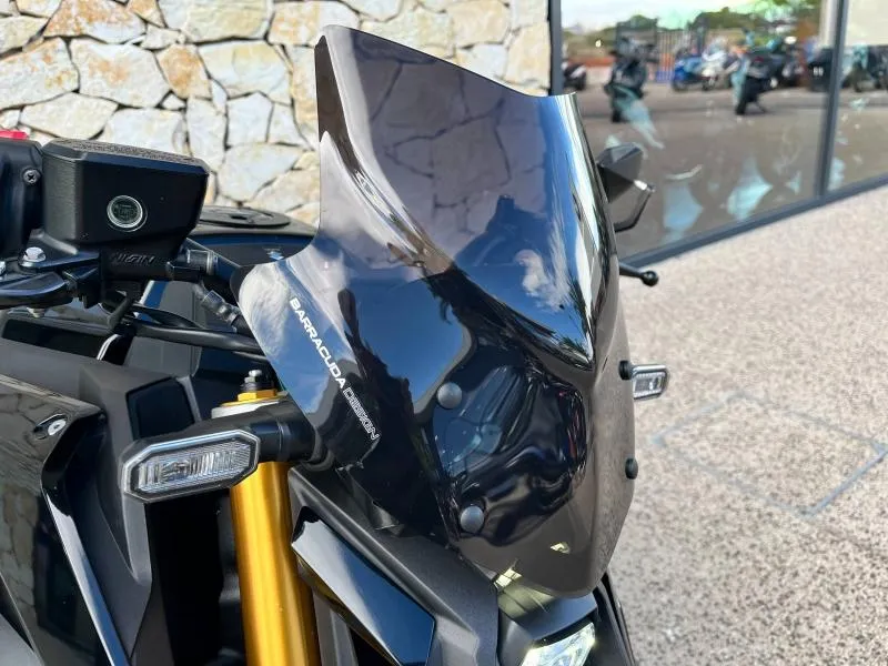 SUZUKI 1000 2023 + OPTIONS