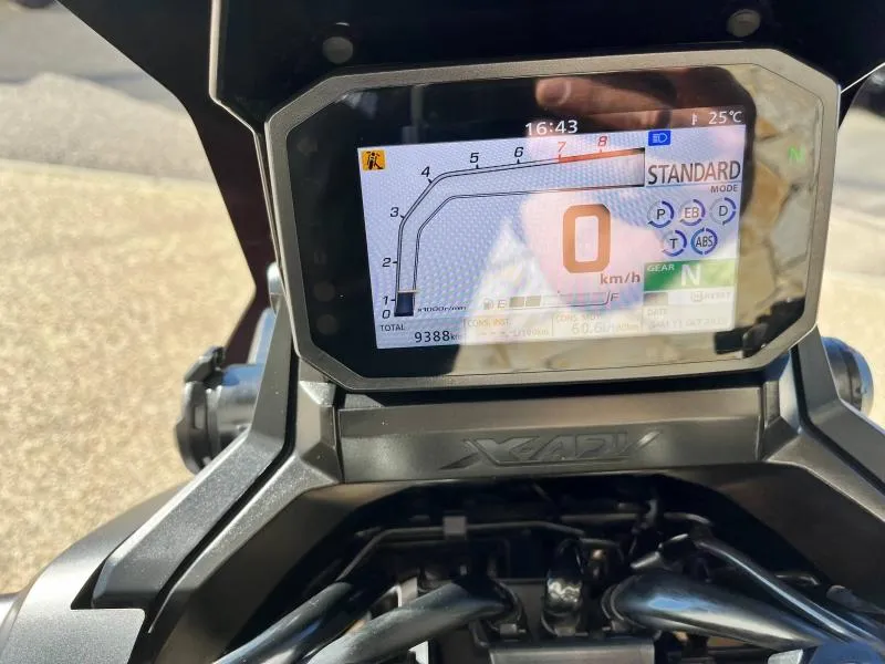 HONDA 750 DCT ABS 2023