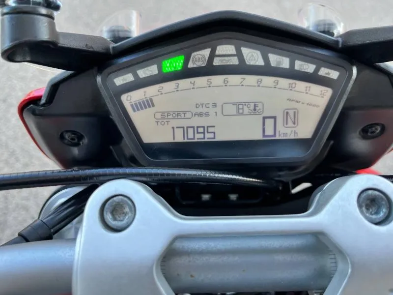 DUCATI 939 ABS + OPTIONS