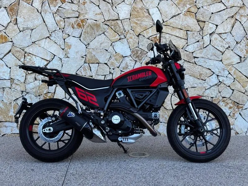 DUCATI Scrambler 800 Full Throttle