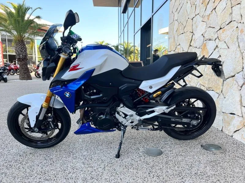 BMW 900 R A2 47CV FULL PACK