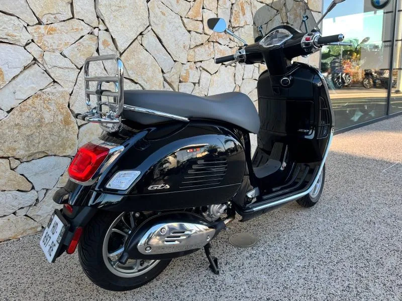 VESPA 300 ABS-ASR + OPTIONS PIAGGIO