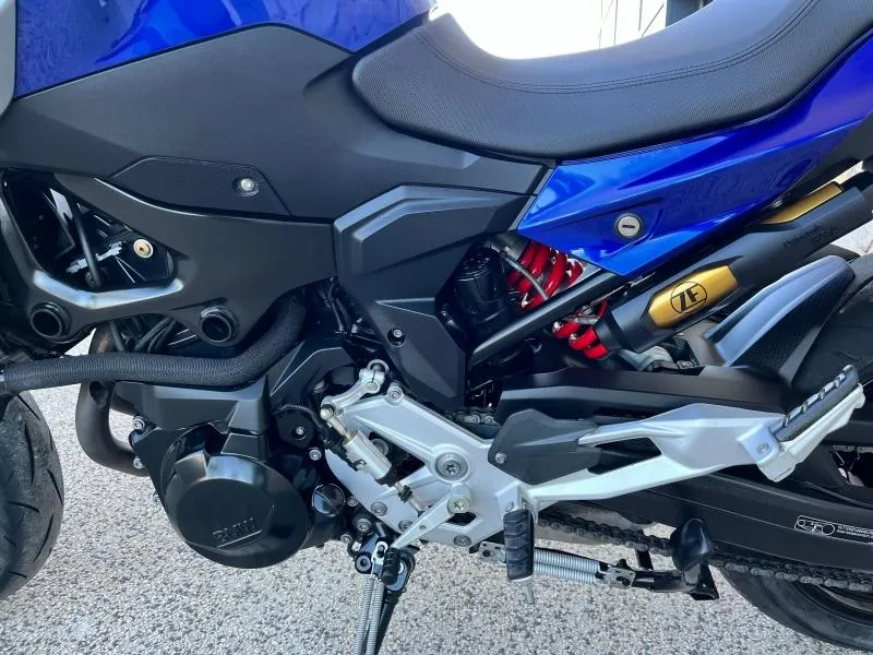 BMW 900 R FINITION PRO 105 CV