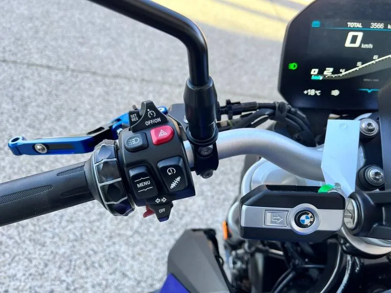 BMW 900 R FINITION PRO 105 CV