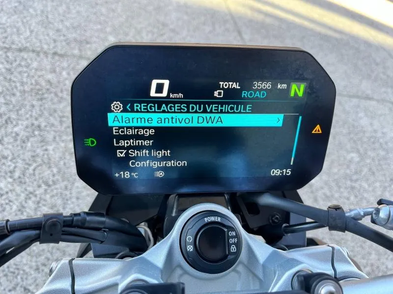 BMW 900 R FINITION PRO 105 CV