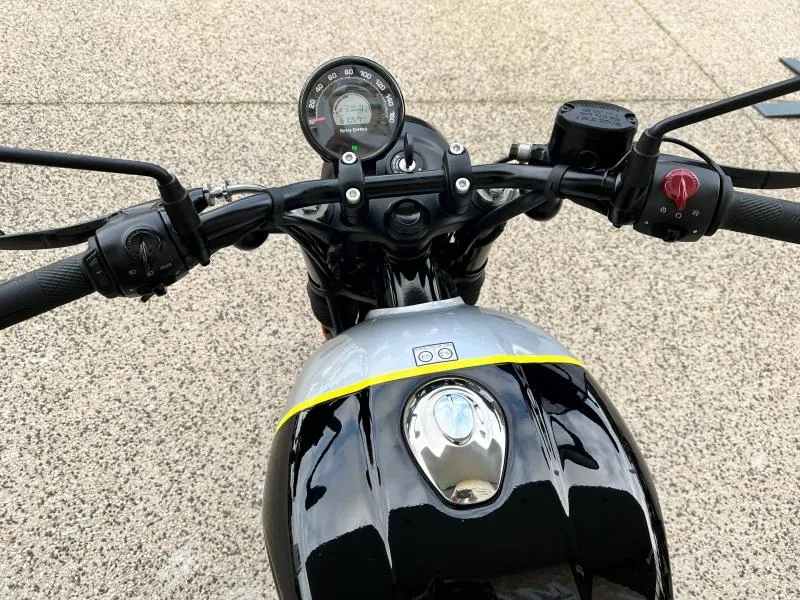 ROYAL ENFIELD 350 HUNTER + OPTIONS NOIR/GRIS