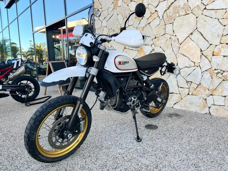 DUCATI 800 Desert Sled ABS + OPTIONS