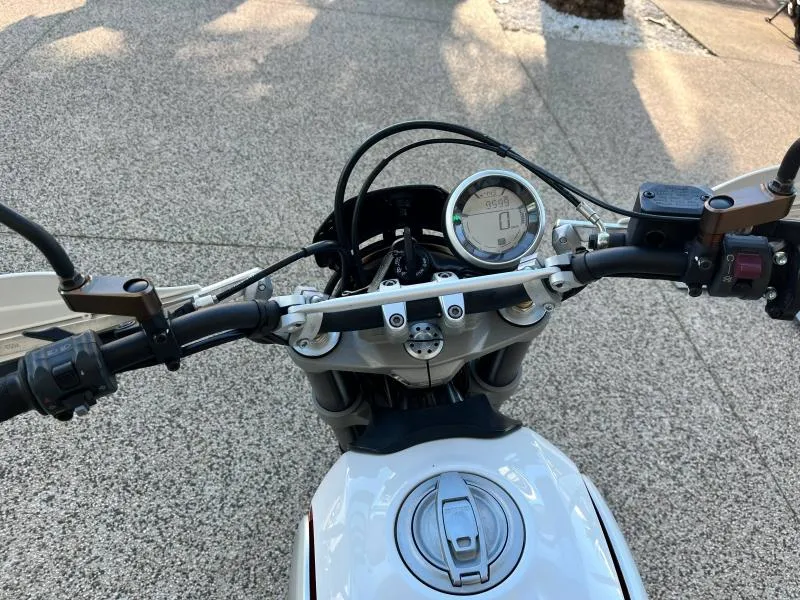 DUCATI 800 Desert Sled ABS + OPTIONS