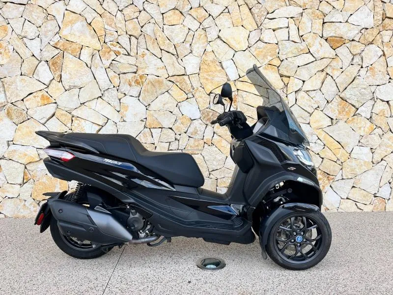 PIAGGIO 400 HPE