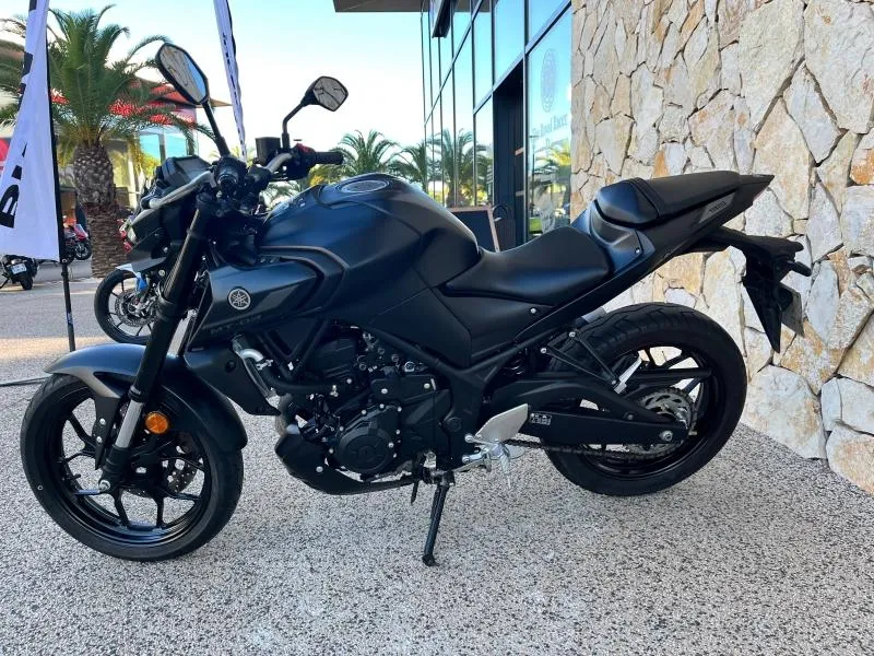 YAMAHA MT-03 300 2023  ( MT03 )