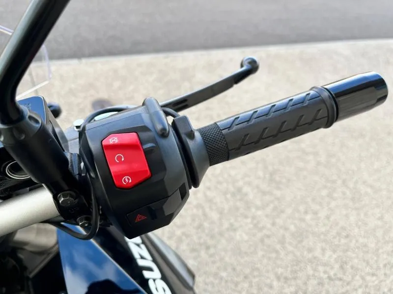 SUZUKI 800 V-Strom SE