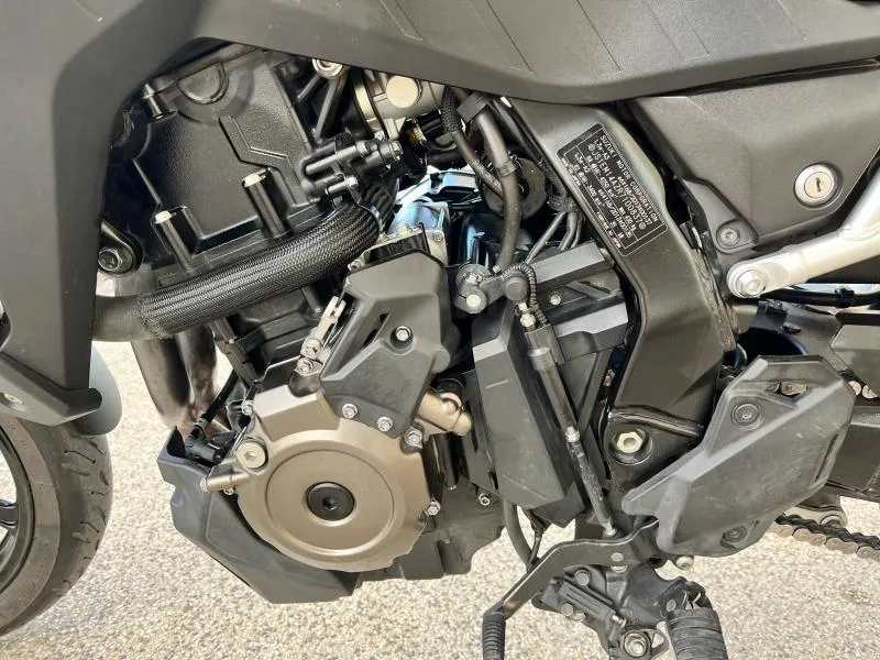 SUZUKI 800 V-Strom SE