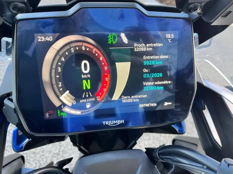 TRIUMPH 1200 GT Explorateur full options