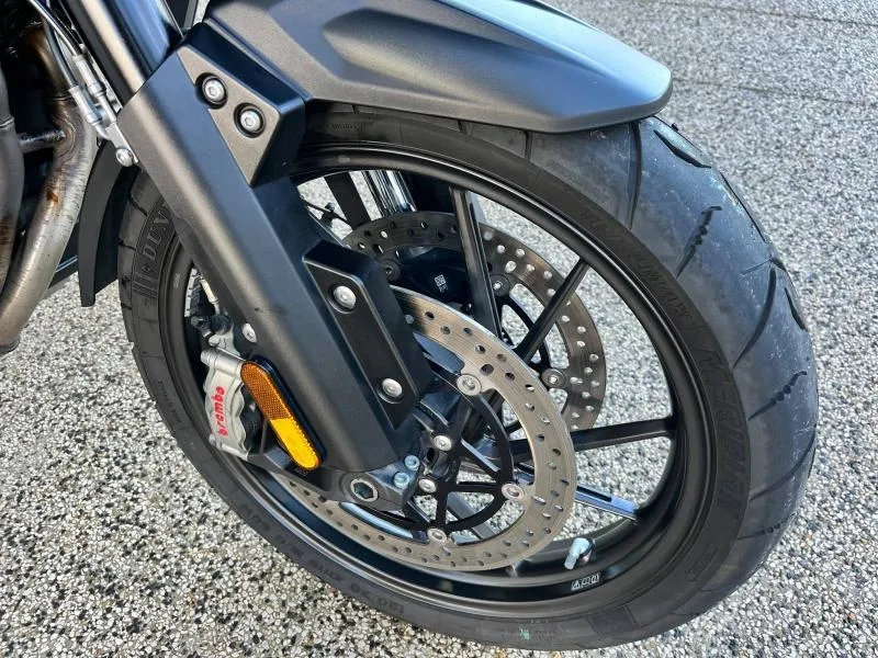 TRIUMPH 1200 GT Explorateur full options