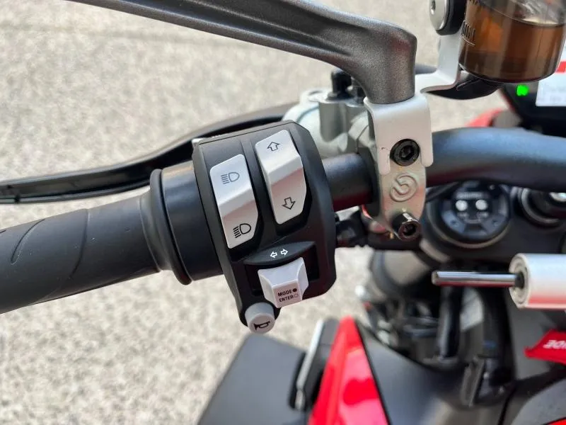 DUCATI 955 Streetfighter V2 Euro 5