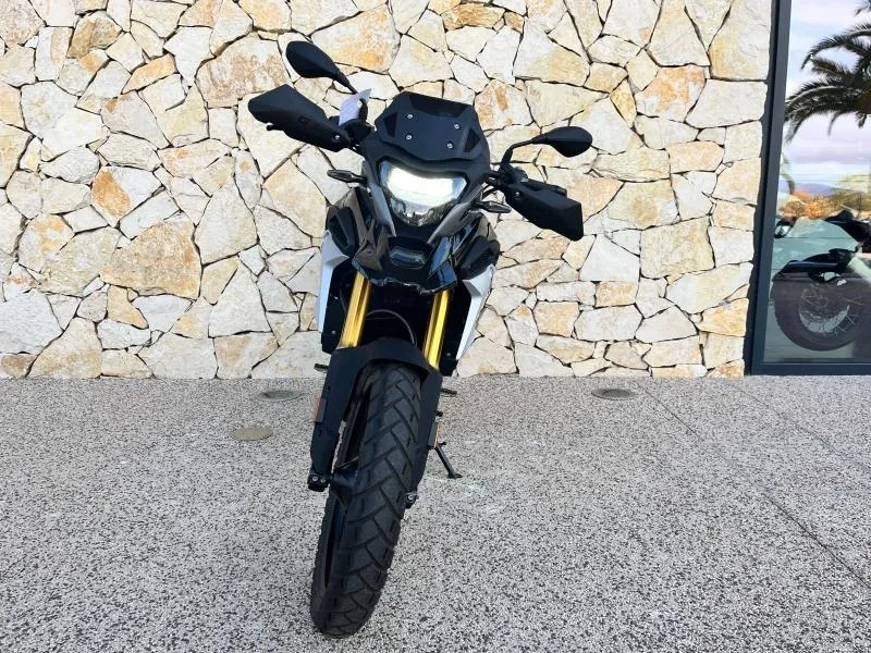 BMW 310 GS 2025 + top case