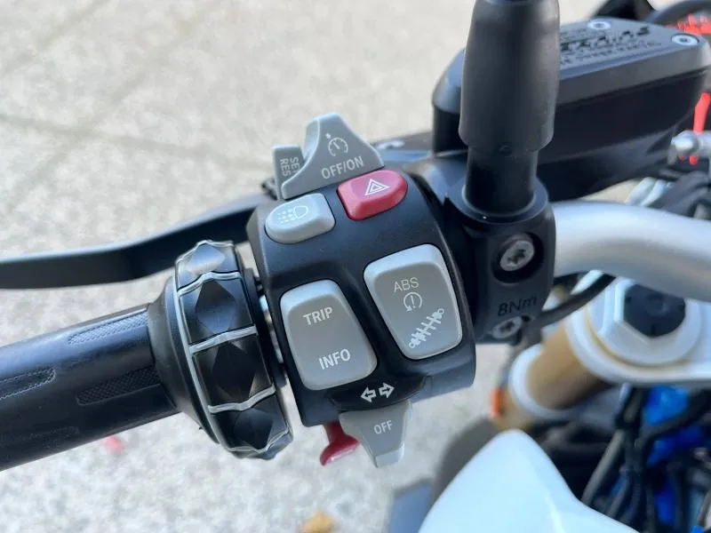 BMW 1200 R Sport full pack + option